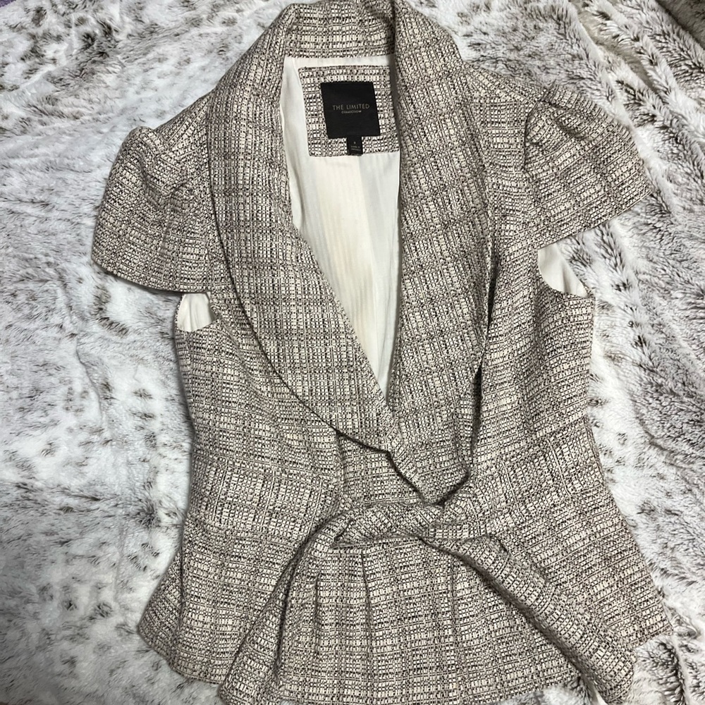 The limited blazer.. size small.